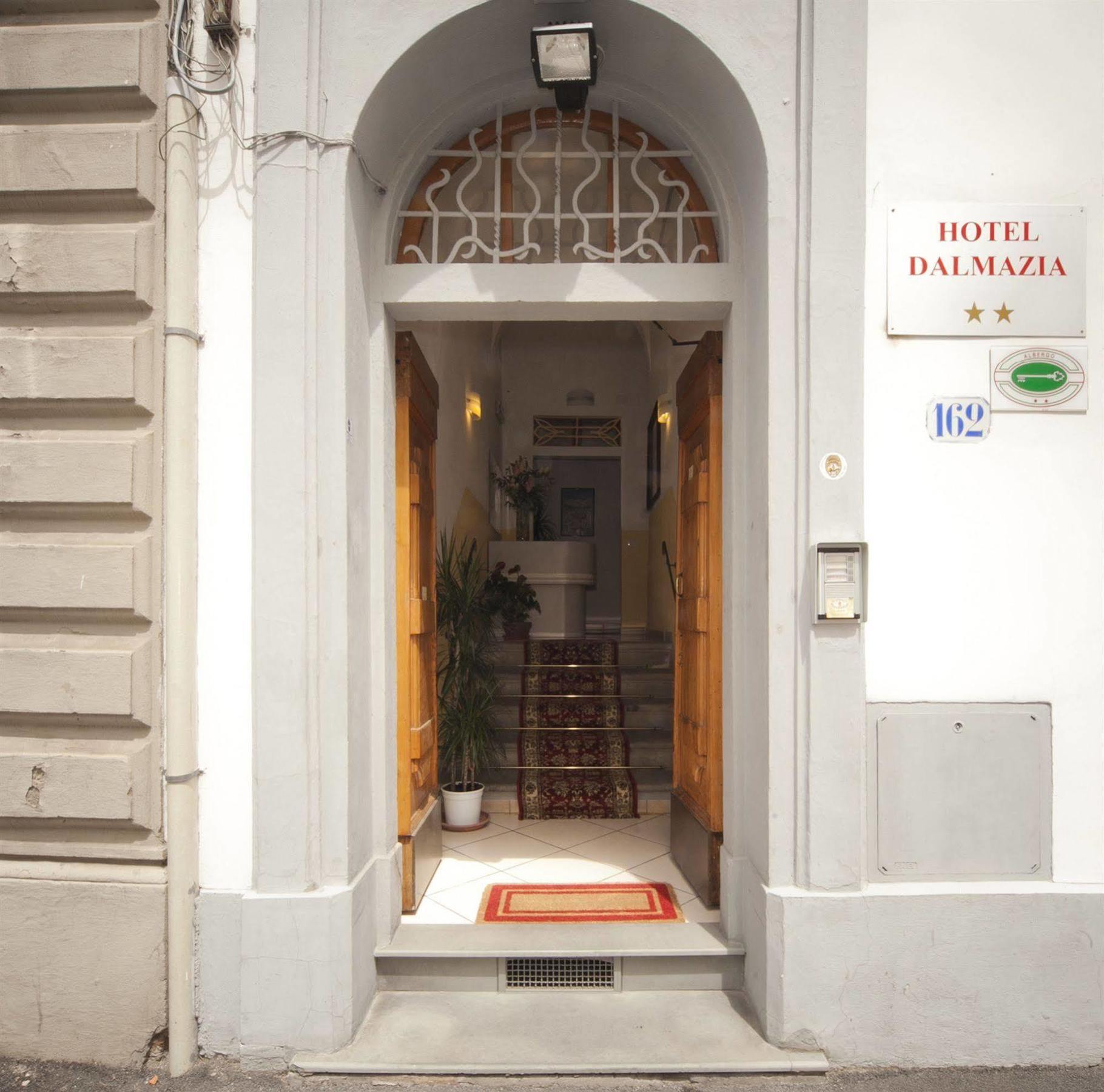 Hotel Dalmazia Florence Exterior photo
